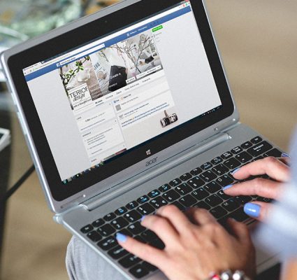 Struggling to tweet and update Facebook for your business? Social Media Management can help